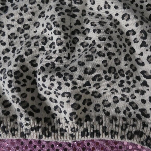 H&M | 1.5 - 4 years | Animal Print Hat With Ears | Leopard Print Knit Beanie - Picture 7 of 8